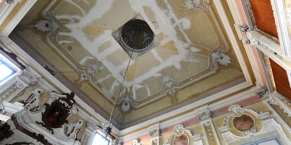 Rivarolo Mantovano il soffitto interno della sinagoga © Alberto Jona Falco