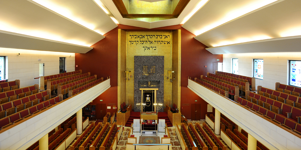 Milan internal central synagogue © Alberto Jona Falco