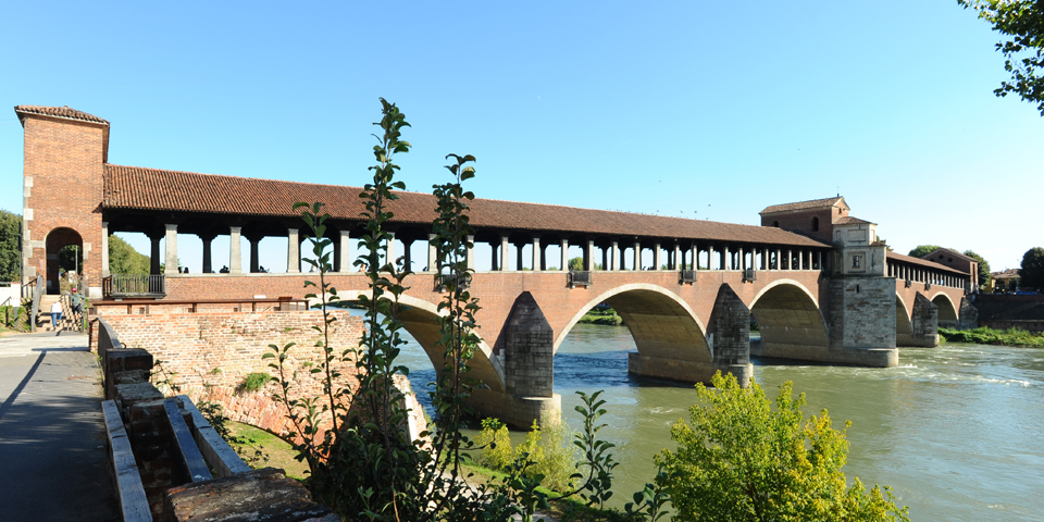 Pavia, the covered bridge over the Ticino river © Alberto Jona Falco