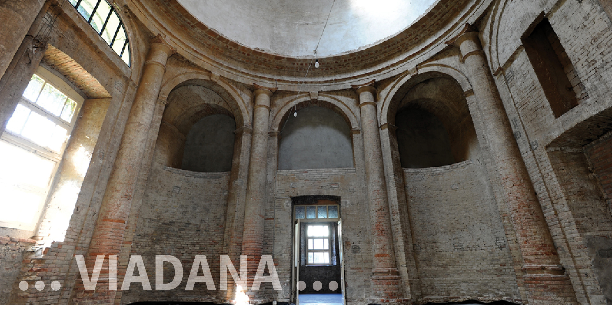 Viadana, interior of the synagogue with a detail of the dome © Alberto Jona Falco