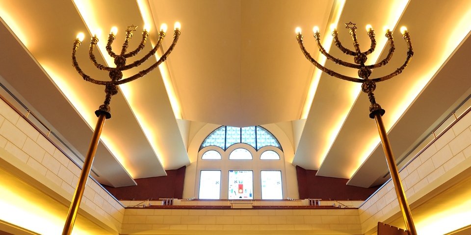 Milano interno sinagoga centrale il matroneo